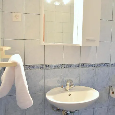 Apartment Palit Ap Family & Pet Friendly In Rab Rab Town